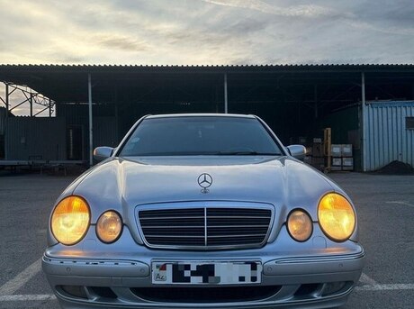 Mercedes E 320 2001