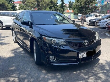 Toyota Camry 2013