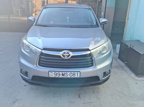 Toyota Highlander 2015