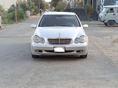 Mercedes C 200 2003