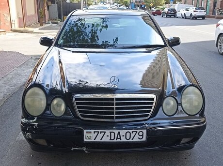Mercedes E 240 2000