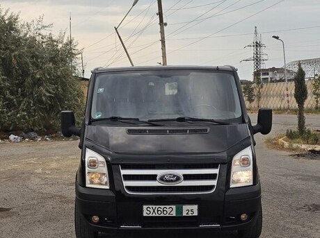 Ford Transit 2010