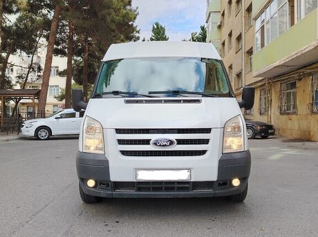 Ford Transit 2010