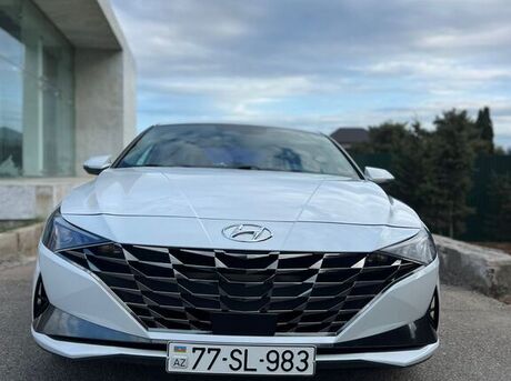 Hyundai Elantra 2021