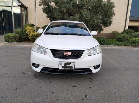 Geely Emgrand EC7 2012