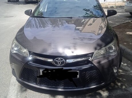 Toyota Camry 2017