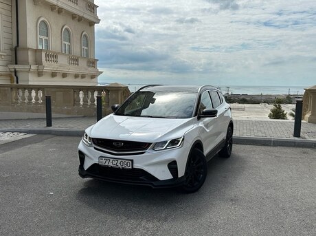 Geely Coolray 2023