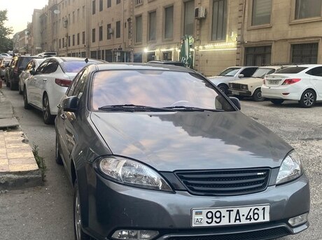 Daewoo Gentra 2014