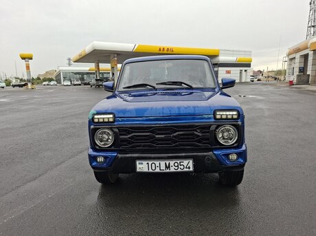 LADA (VAZ) Niva 1995