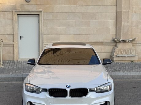 BMW 328 2015