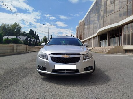 Chevrolet Cruze 2011