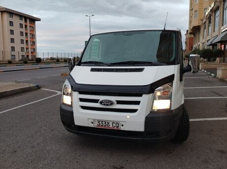 Ford Transit 2010