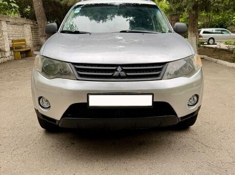 Mitsubishi Outlander 2008