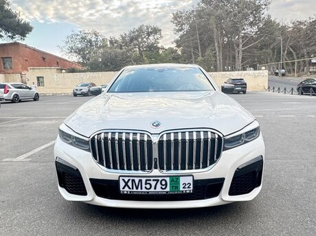 BMW 740 2017