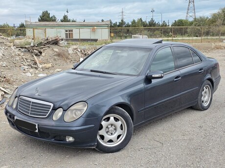 Mercedes E 220 2002
