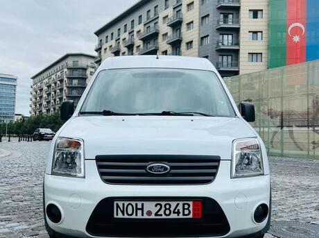 Ford Transit Connect 2010
