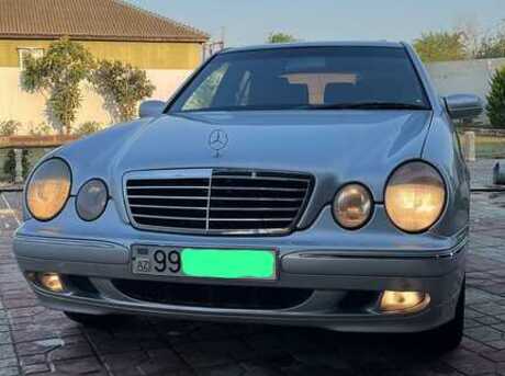 Mercedes E 240 2000
