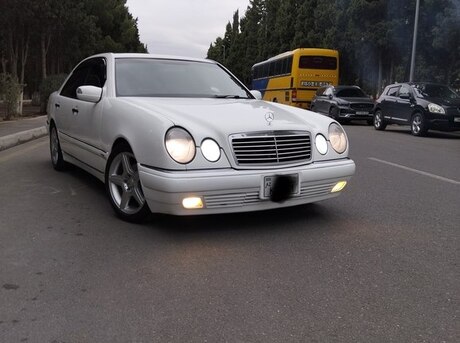 Mercedes E 240 1998