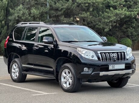 Toyota Land Cruiser Prado 2011