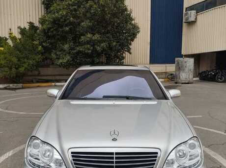 Mercedes S 500
