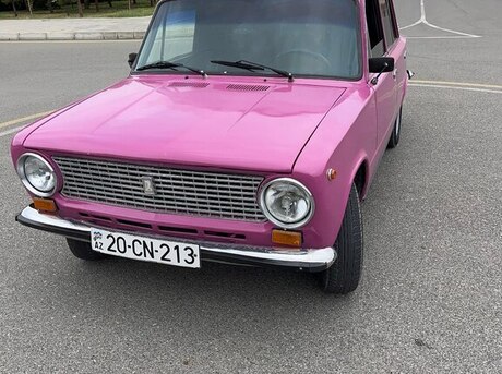 LADA (VAZ) 21011 1982