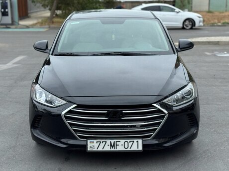 Hyundai Elantra 2016