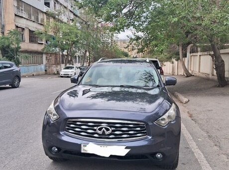 Infiniti FX35 2011