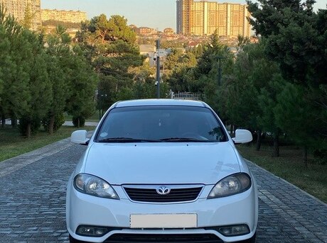 Daewoo Gentra 2014