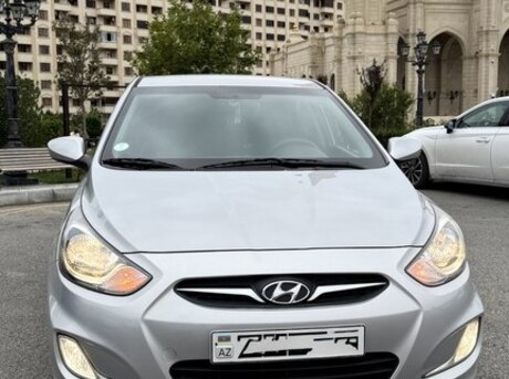 Hyundai Accent 2014