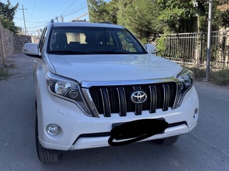 Toyota Land Cruiser Prado 2013