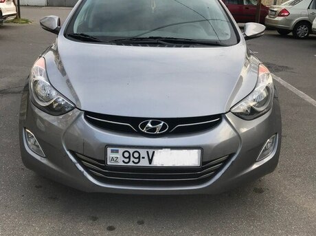 Hyundai Elantra 2012