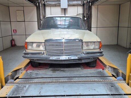 Mercedes 280 S