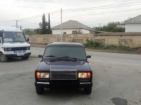 LADA (VAZ) 2107 2001