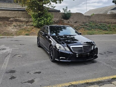 Mercedes E 300 2010