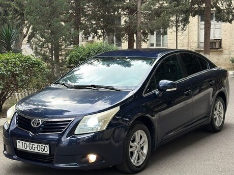Toyota Avensis 2011