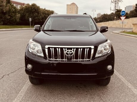 Toyota Land Cruiser Prado 2011
