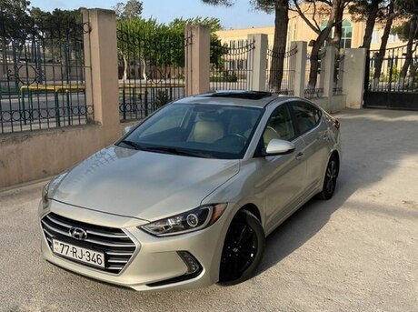 Hyundai Elantra 2016
