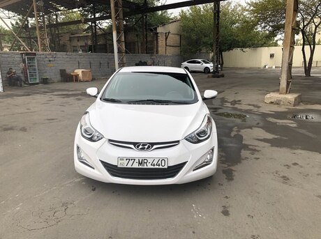 Hyundai Avante 2015