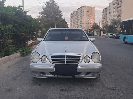 Mercedes E 220 1998