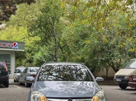 Opel Astra 2007