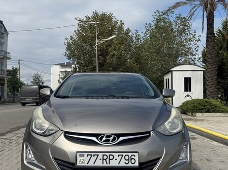 Hyundai Elantra 2014