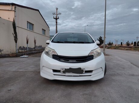 Nissan Note 2013