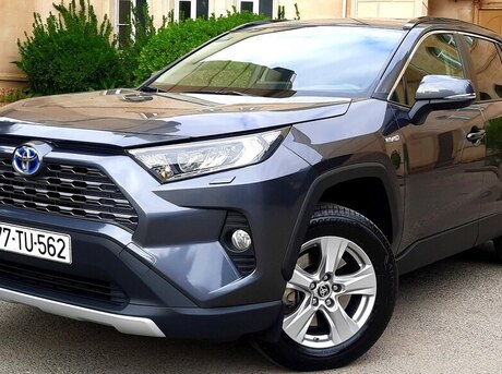Toyota RAV4 2021