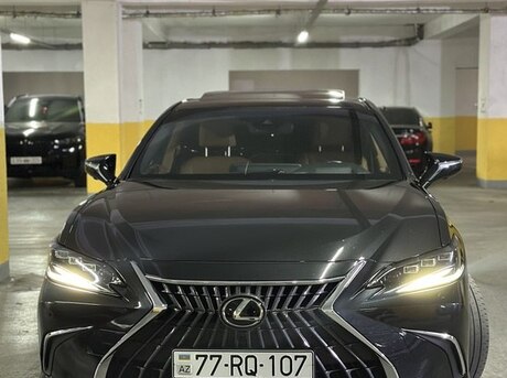 Lexus ES 300h 2023