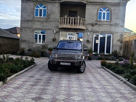 Land Rover Discovery 2010