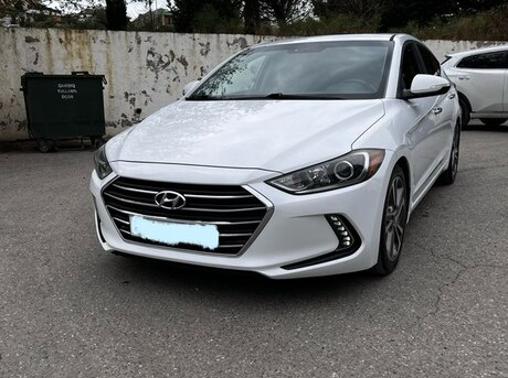 Hyundai Elantra 2016