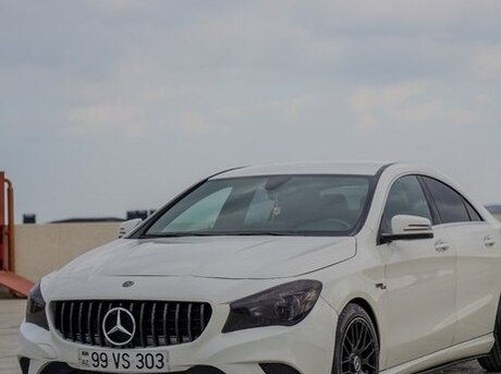 Mercedes CLA 250 4MATIC 2015