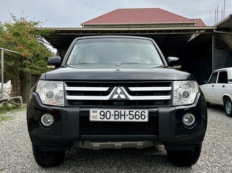 Mitsubishi Pajero 2007