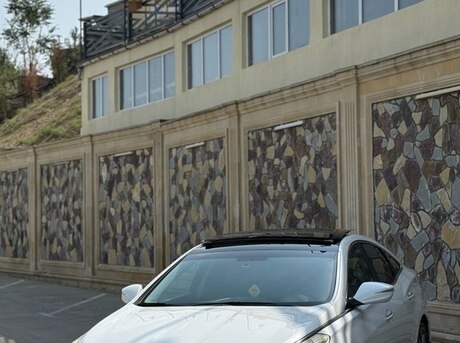 Hyundai Grandeur 2011