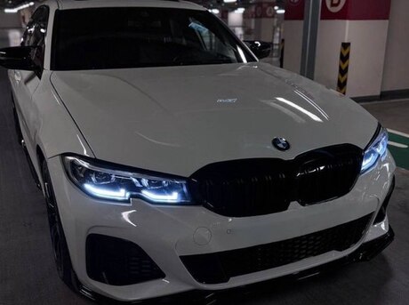 BMW 330 2020